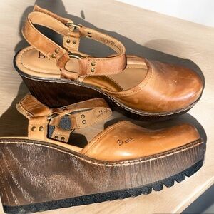 B.O.C Rina Brown Leather Closed Toe Slingback Clog Sandal Size 7M Shoes